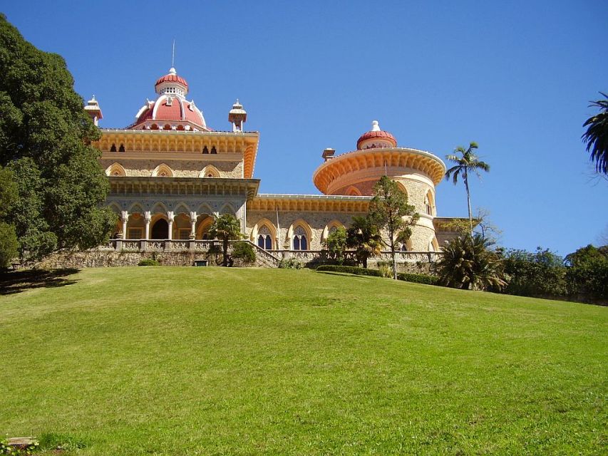 Lisbon: Sintra, Cascais and Estoril Private Day Tour - Strolling the Cascais Promenade