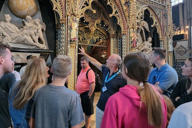 London Walking Tour With Westminster Abbey and Changing of the Guard - Additional Information