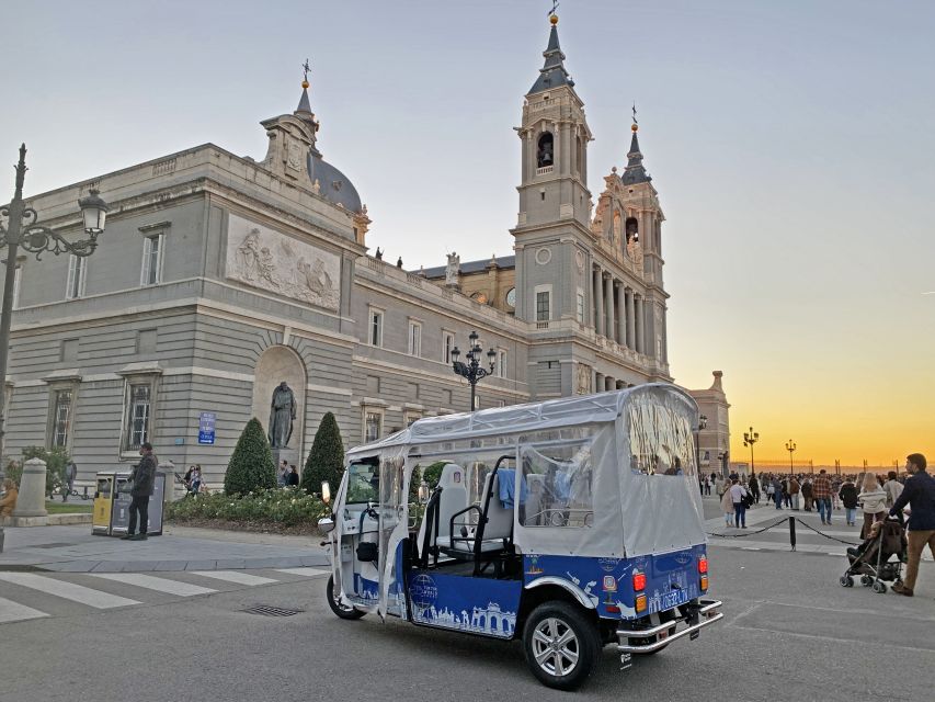 Madrid: Electric Tuk Tuk City Tour With Barrio De Las Letras - Explore Madrid De Los Austrias and Barrio De Las Letras