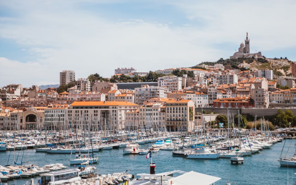 Marseille: Self-Guided Outdoor Escape Game - Location-Independent Puzzle Challenges