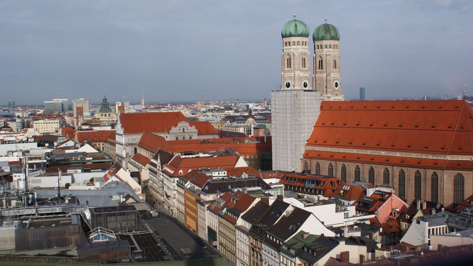 Munich: Nazi History 2-Hour Small Group Walking Tour - Itinerary