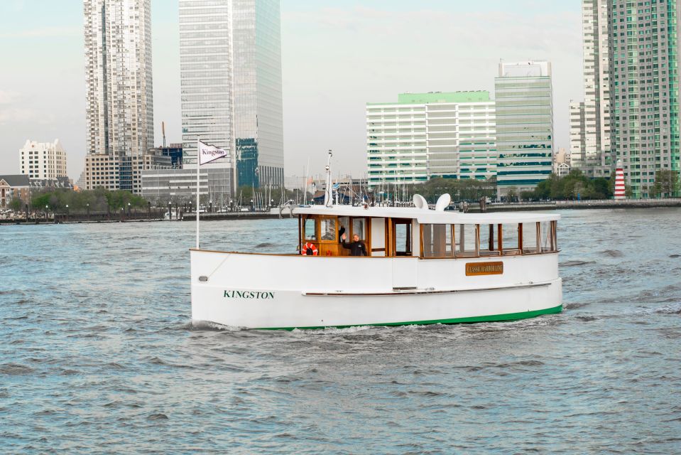 Nyc: Day Cruise on Small Yacht With Statue of Liberty Views - Vessel and Comfort