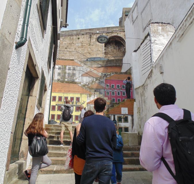 Porto: Half-Day Street Art Tour - Itinerary