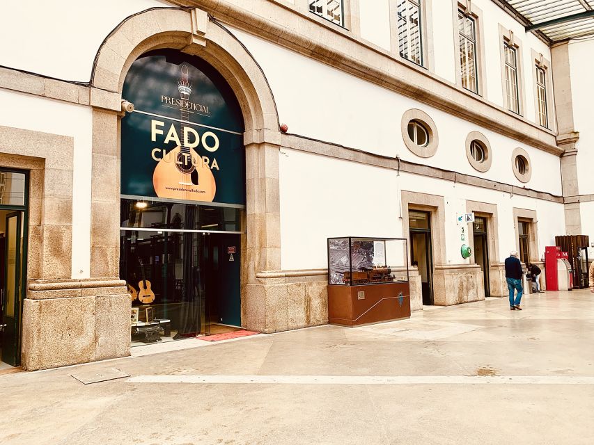 Porto: Unique Fado Concert at São Bento Railway Station - Venue Highlights