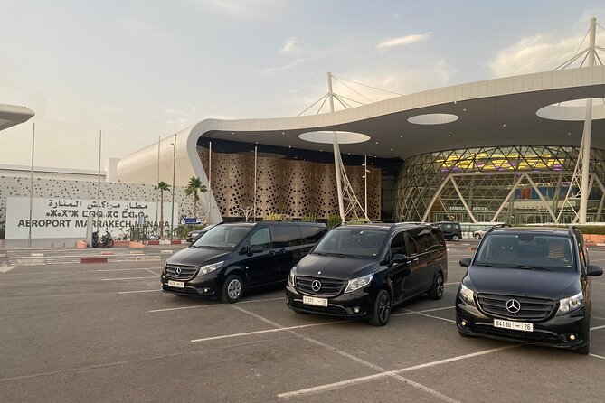 Private Airport Transfer: Menara Airport (RAK) to Marrakech - Drop-off