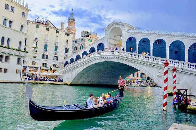 Private Guided Tour: Venice Gondola Ride Including the Grand Canal - Inclusions and Logistics