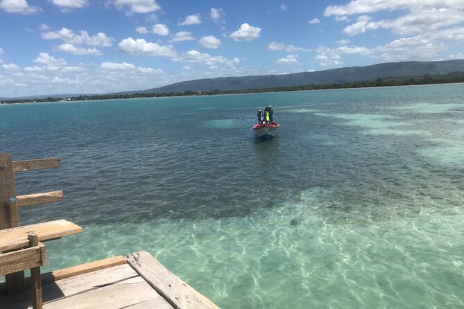 Private Transportation From Montego Bay to Appleton Estate & Pelican Bar - Round-trip Transfers