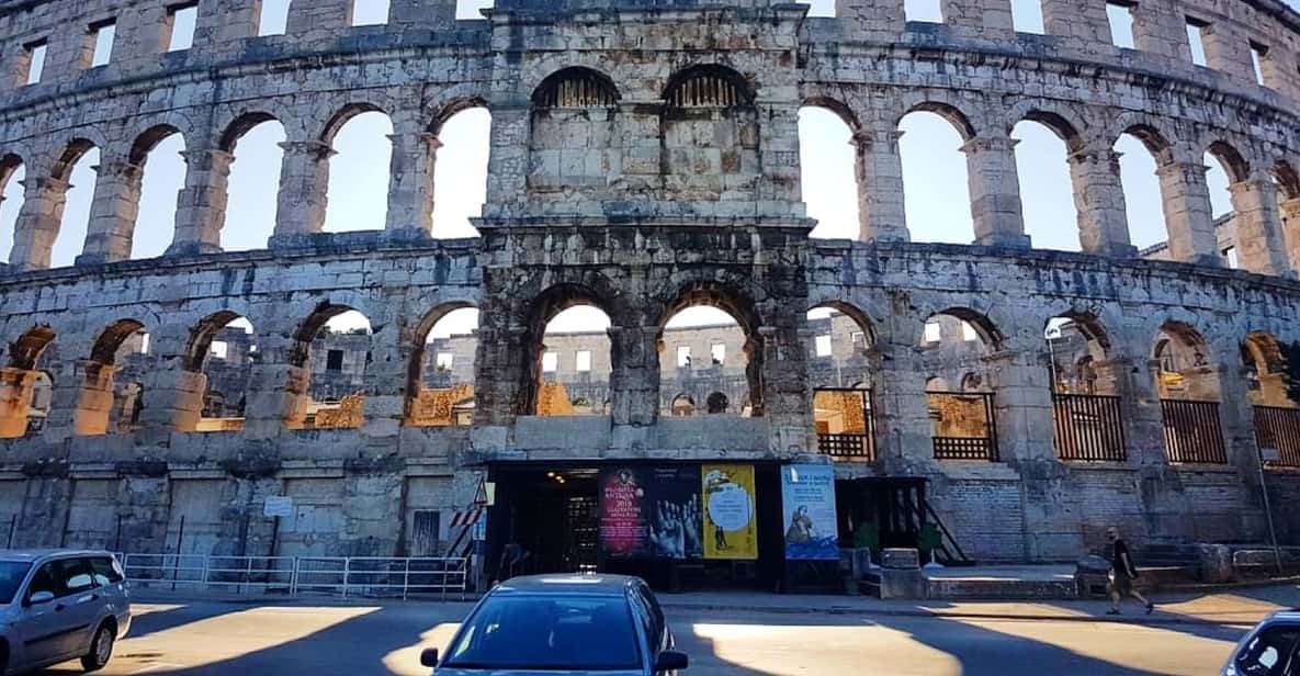 Pula: Old Town Walking Tour for Foodies With Dinner and Wine - Walking Tour Details