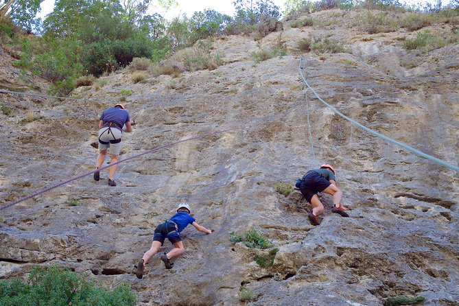 Rock Climbing at Lagada- Taygetos - Expert Instructors and Guidance