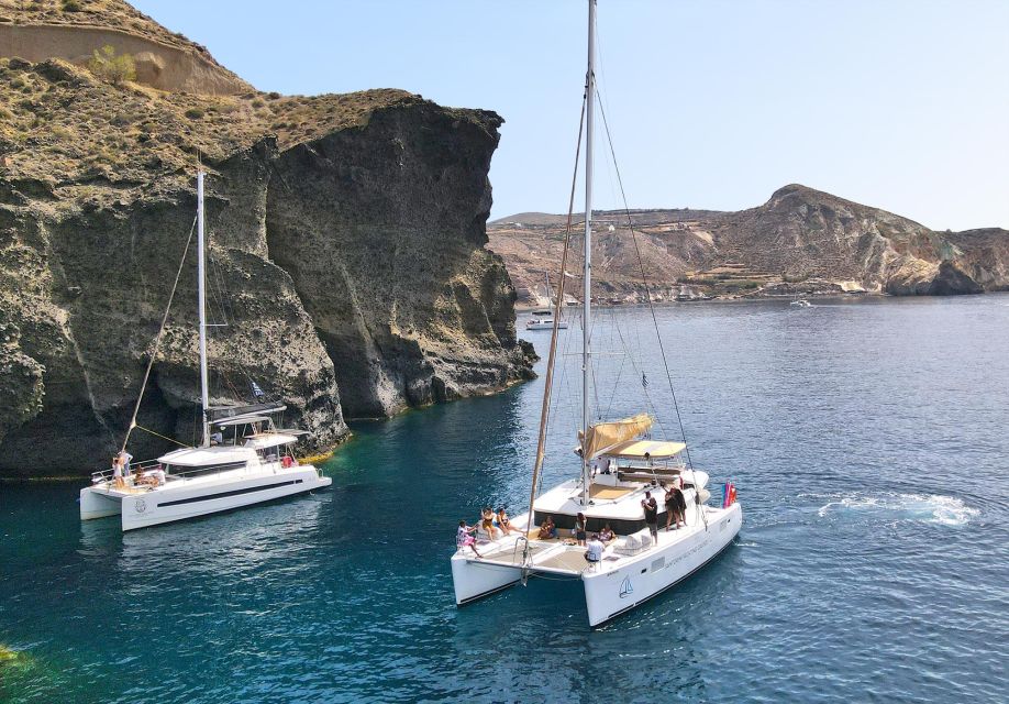 Santorini: Sunset Sailing Cruise, With Dinner and Drinks - Included Amenities