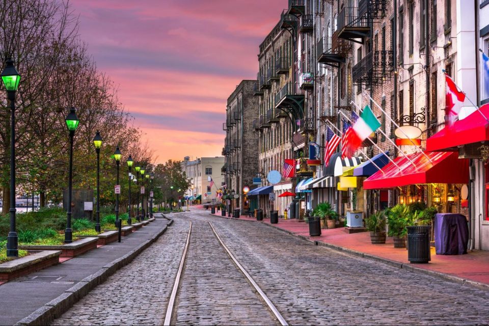 Savannah: Historical Panoramic City Tour - Historical Insights