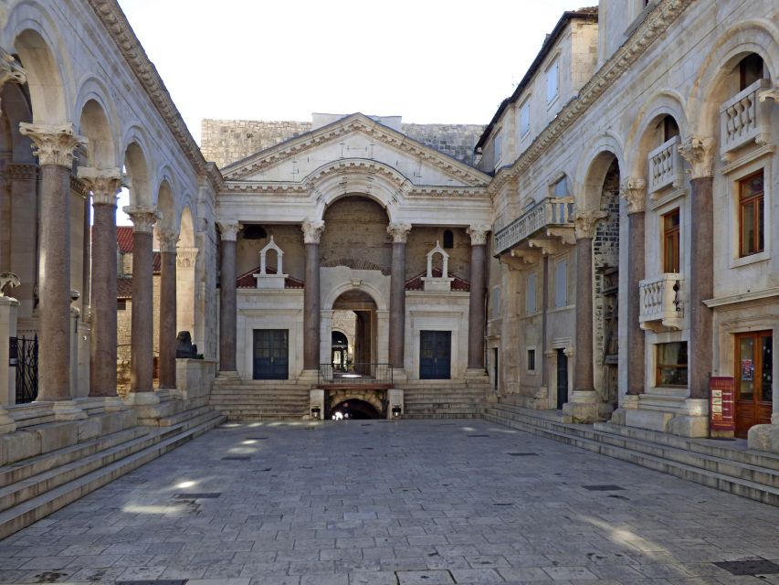 Split: Private Walking Tour in the Historical Town Center - Substructures of the Palace