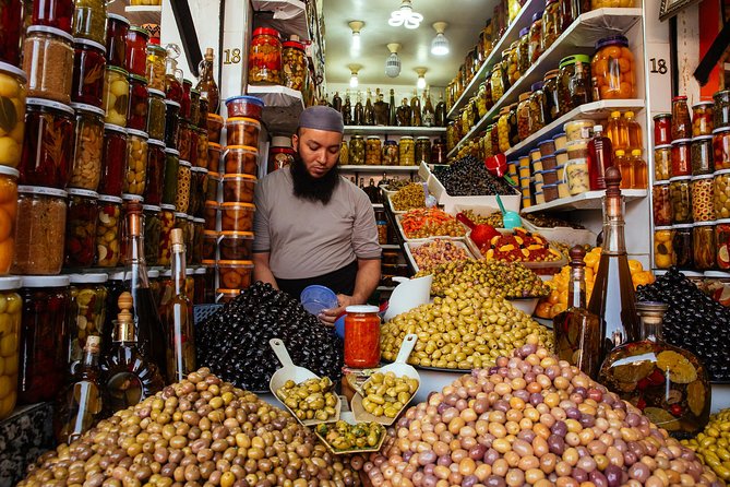 The 10 Tastings of Marrakech With Locals: Private Food Tour - Exploring Medina and Markets