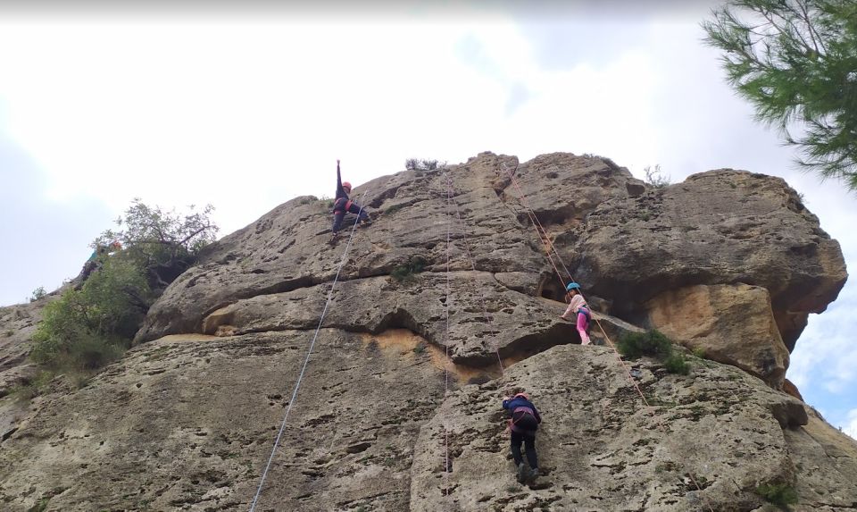 Valencia: Introduction to Sport Rock Climbing - Guided Experience