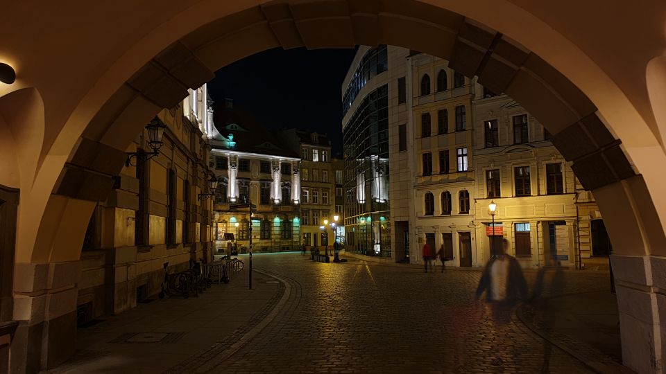 Wroclaw: Guided City Night Tour (2 Hours) - Key Sites