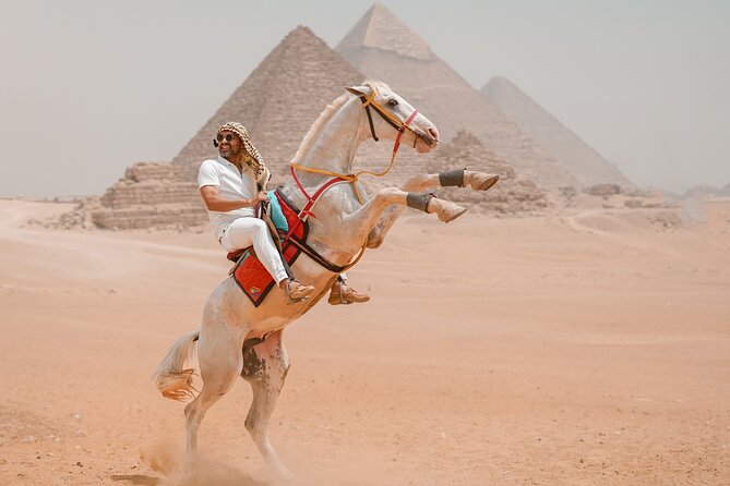 2 Hrs Unique Photo Session (Photoshoot) at the Pyramids of Giza - Meeting and Pickup Details