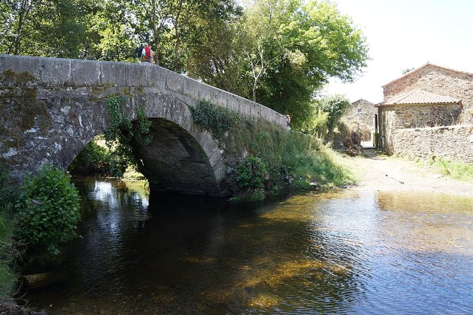 8-Day Camino Frances Pilgrimage Tour From Sarria to Santiago - 6 Walking Days - Preparing for the Journey