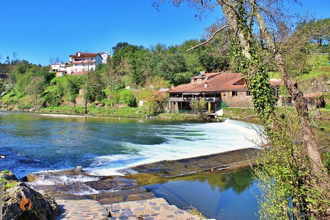 A Tour Between the Cascades and Schist Villages, Piodão - Additional Information