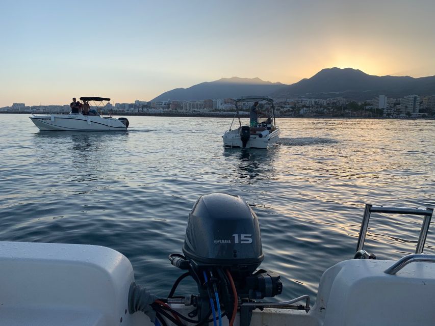 Benalmádena: Costa Del Sol License-Free Boat Rental - Boat Facilities and Inclusions