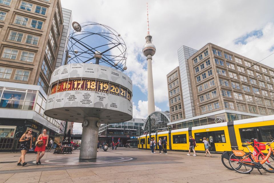 Berlin: Self-Guided Tour of Over 100 Sights - Navigation and Suggested Itineraries