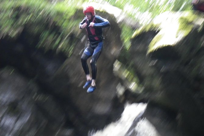 Canyoning Half-Day Trip at Keltneyburn From Aberfeldy - Booking and Cancellation