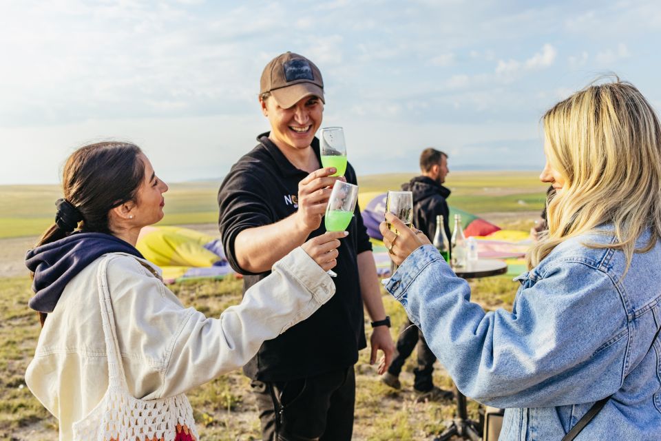 Cappadocia: Soganli Valley Hot Air Balloon Tour at Sunrise - Balloon Flight Details