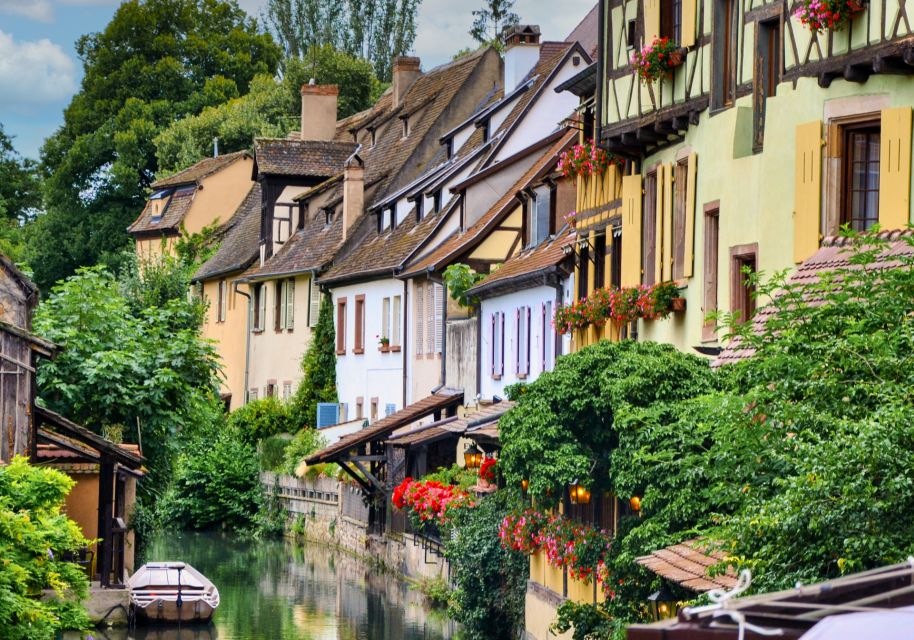 Colmar: Scavenger Hunt and Self-Guided Tour - Inclusions and Requirements