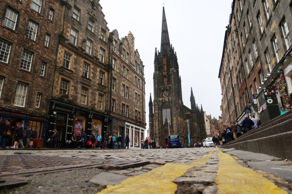 Edinburgh: Must-See In App Audio Tour - Included Features