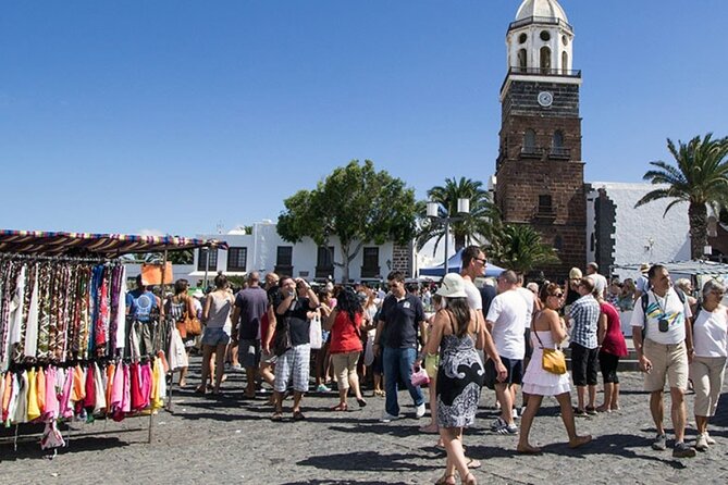 Guided Tour: Visit to Teguise Street Market - Discovering Local Handicraft Displays