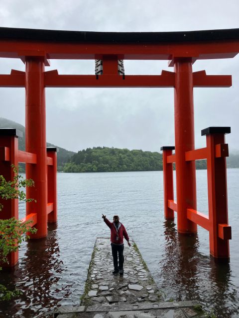 Hakone Day Tour to View Mt Fuji After Feeling Wooden Culture - Meeting Point and Recommendations