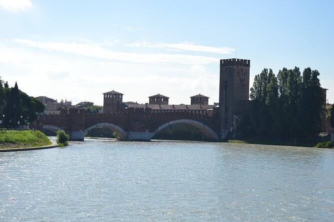 Hidden and Fascinating Verona - 3 Hour Private Walking Tour - Sights and Insights of Verona