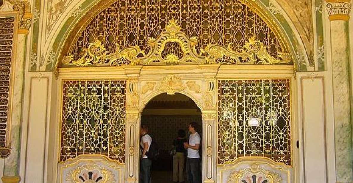 Istanbul: Topkapi Palace Guided Tour - Exquisite Palace Collection