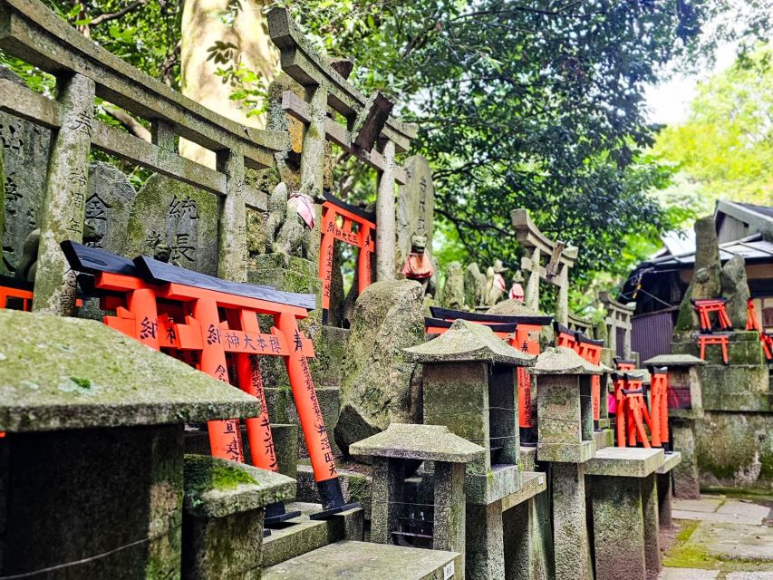 Kyoto: Fushimi Inari Taisha Last Minute Guided Walking Tour - Cancellation Policy and Booking