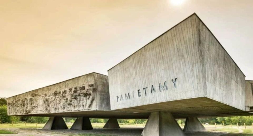 Lodz: Chelmno Kulmhof Concentration Camp Private Tour - Inclusions