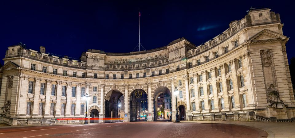 London: Historical Walking Tour in Westminster With an APP - Inclusions