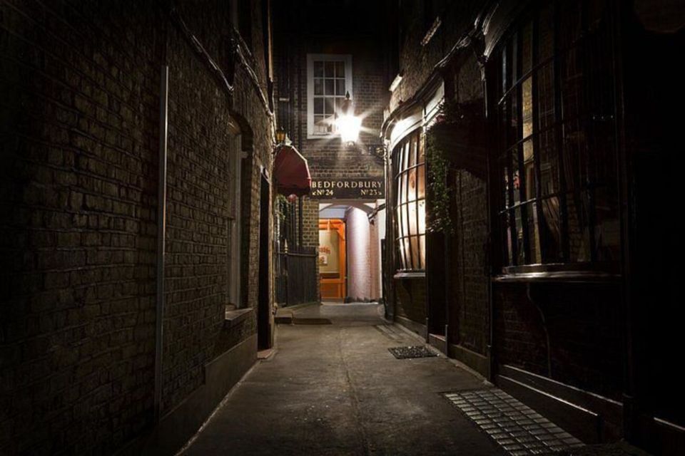 London: Jack The Ripper 3 Hour Black Taxi Tour - Expert Driver-Guide Insights