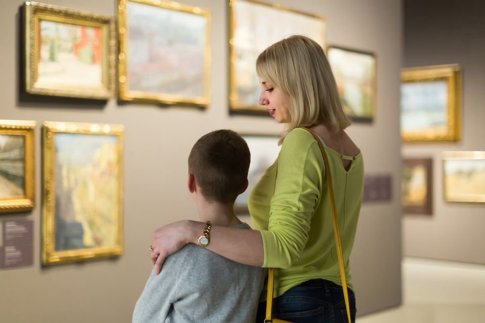 London National Art Gallery : Private Group or Family Tour - Stories Behind the Artworks