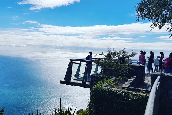 Madeira Private Jeep 4x4: Amazing West Full-Day Tour Incl Natural Pools - Relax at Porto Moniz Pools