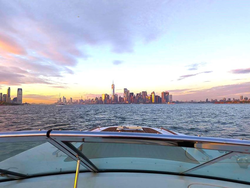 NYC: Fall Foliage Tour On Private Yacht to Palisades Cliffs - Frequently Asked Questions