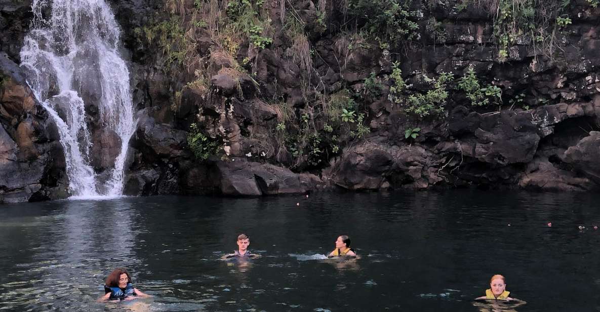 Oahu: North Shore Waterfall Swim - Waimea Falls Entry Fee