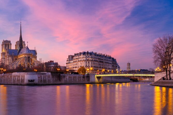 Paris Seine River Dinner Cruise With Rooftop and Live Singer - Additional Information for Travelers