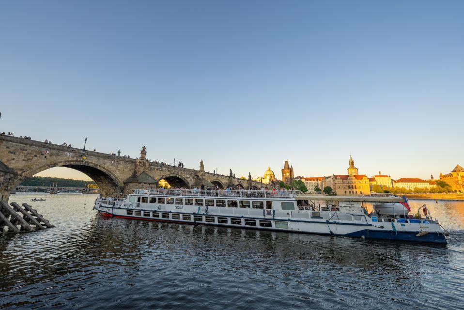 Prague: Vltava River Sightseeing Cruise - Cancellation and Payment Options