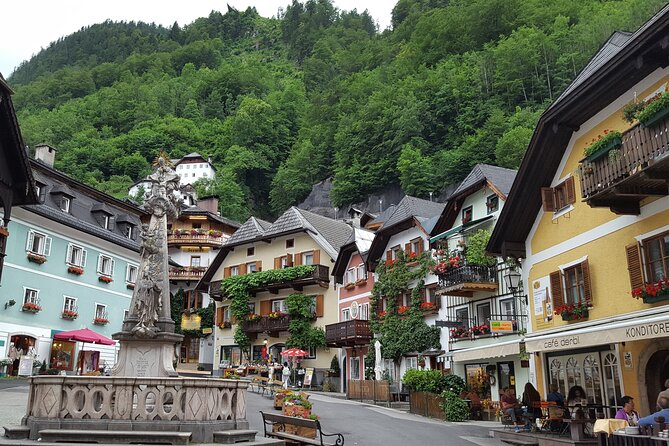 Private Hallstatt Round Day Trip and Picnic in Alps From Prague - Transportation Details