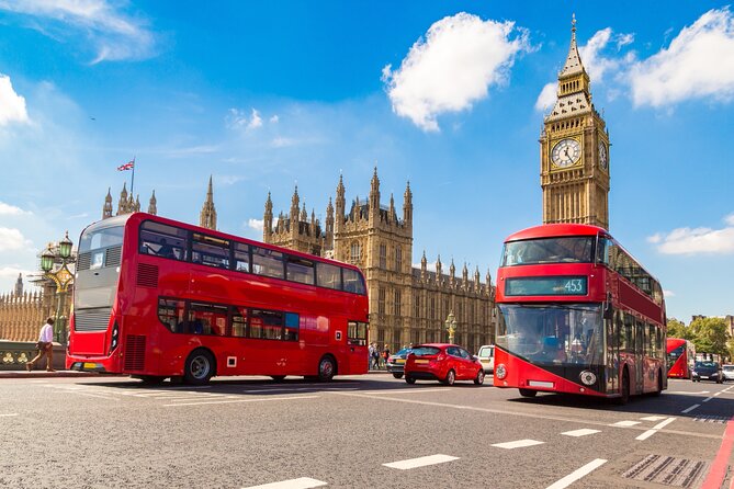 Private London Sightseeing by Luxury Vehicle - Browse Iconic Harrods Department Store