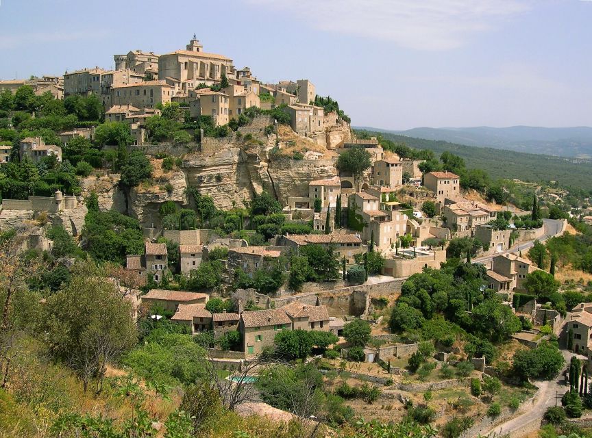 Provence: Guided Tour of the Hilltop Villages of Luberon - Cistercien Abbey and Lavender