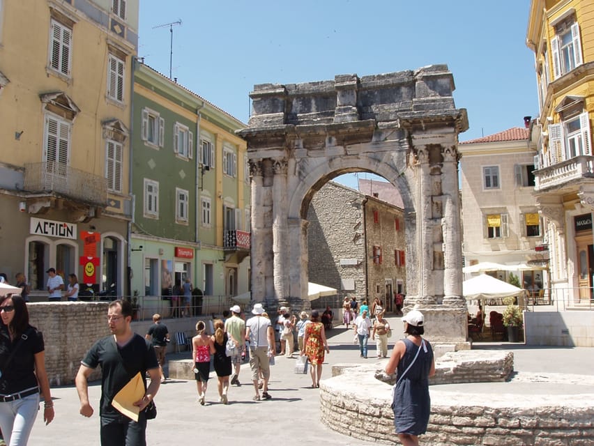 Pula: Old Town Walking Tour for Foodies With Dinner and Wine - Customer Feedback