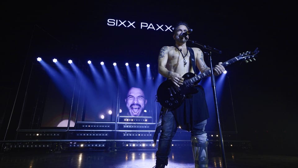 SIXX PAXX Theater Hamburg - Audience Participation Experiences