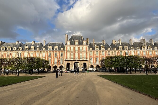 Small Group Marais Walking Tour - Marais District Highlights