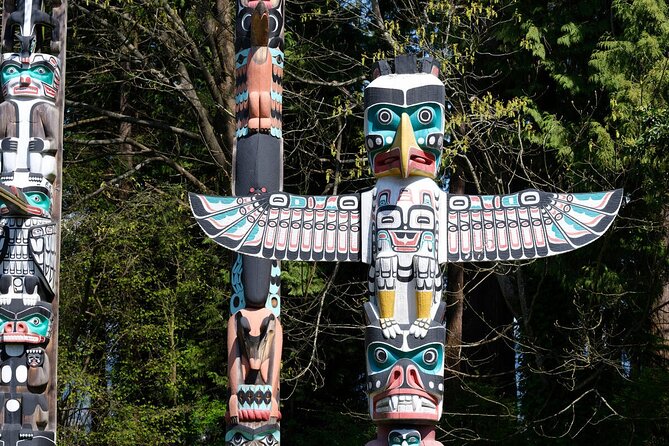 Vancouver Bike Tour - Stanley Park & the World-Famous Seawall - Highlights Along the Tour