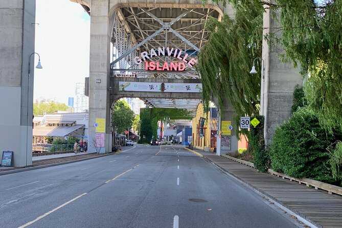 Vancouver Waterfront Guided Bike / Ebike Tour - Tour Accessibility and Suitability